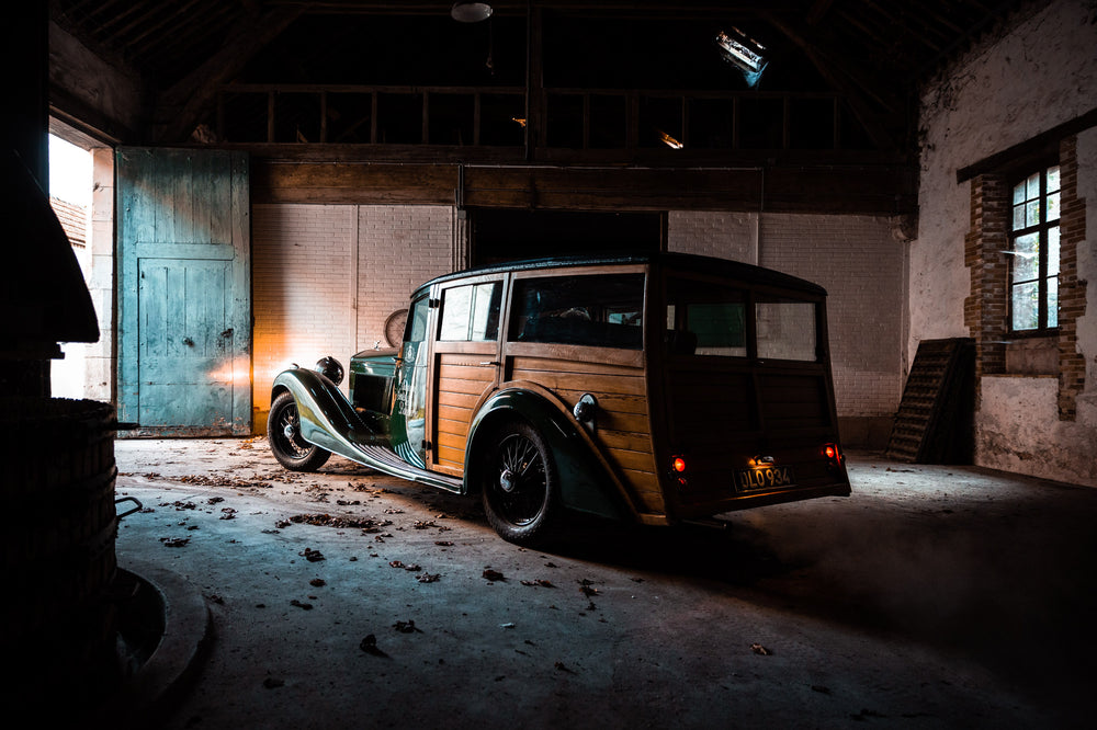 This One-Off 1937 Bentley 4¼ Litre Is Perfect For Delivering Champagne