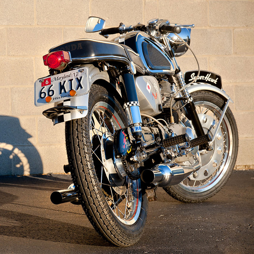 Honda CB77 SuperHawk Merges Best of Japan with Best of Britain