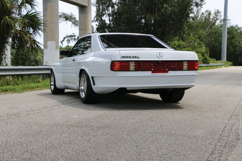 The Mercedes-Benz Autosalon 2000 Super Sport Is Ready To Blow You Away, Miami Vice Style
