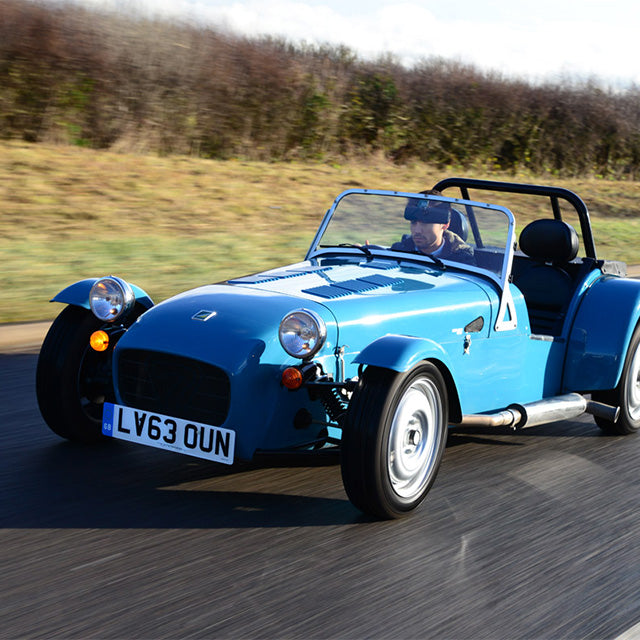 6 Reasons To Drive A Lotus 7