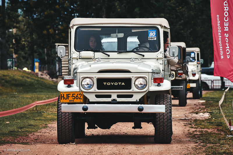All The Vintage Land Cruiser Goodness From The World's Largest Toyota Parade