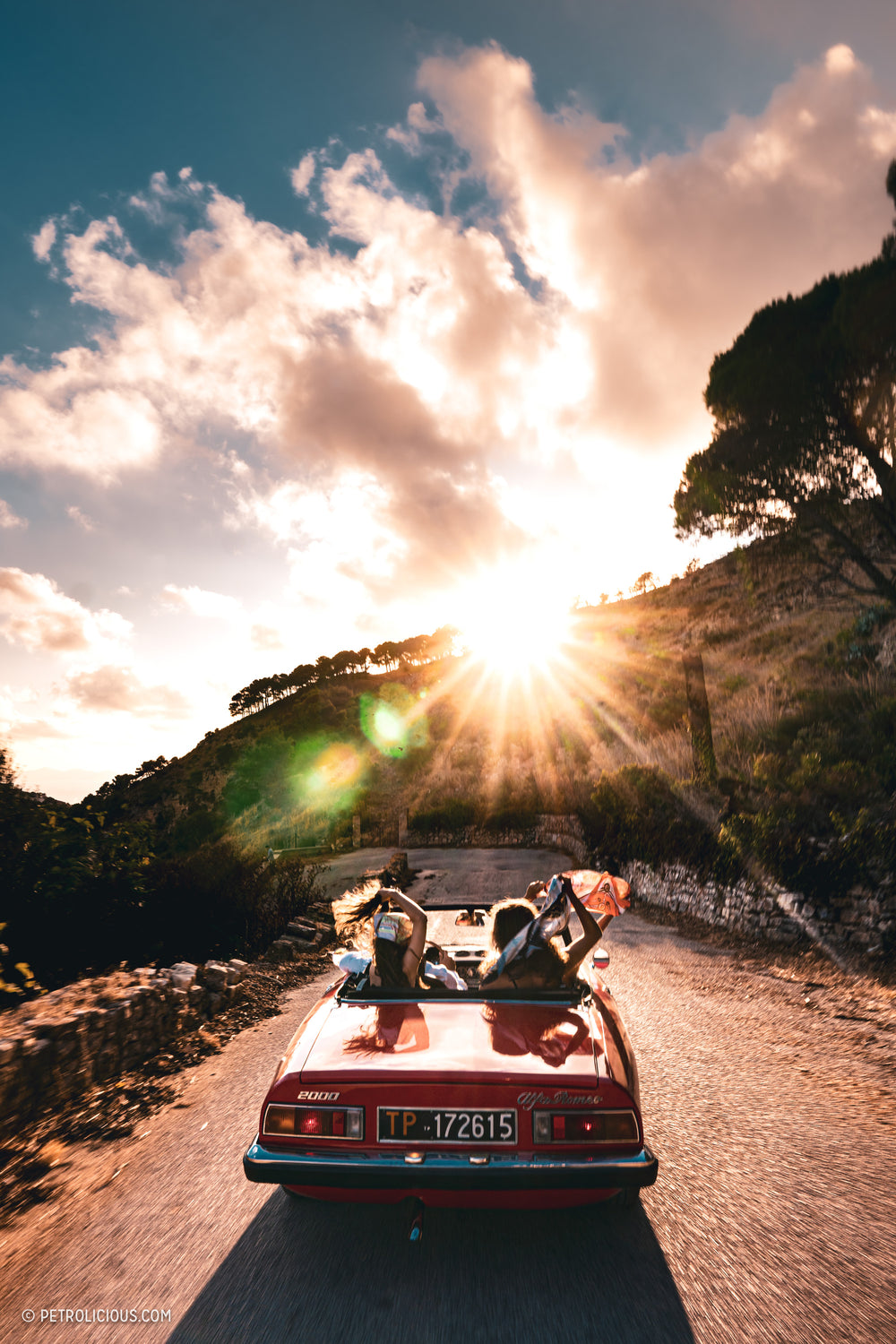Time-Traveling With An Alfa Romeo Spider-ful Of Good Friends In A Medieval Sicilian City