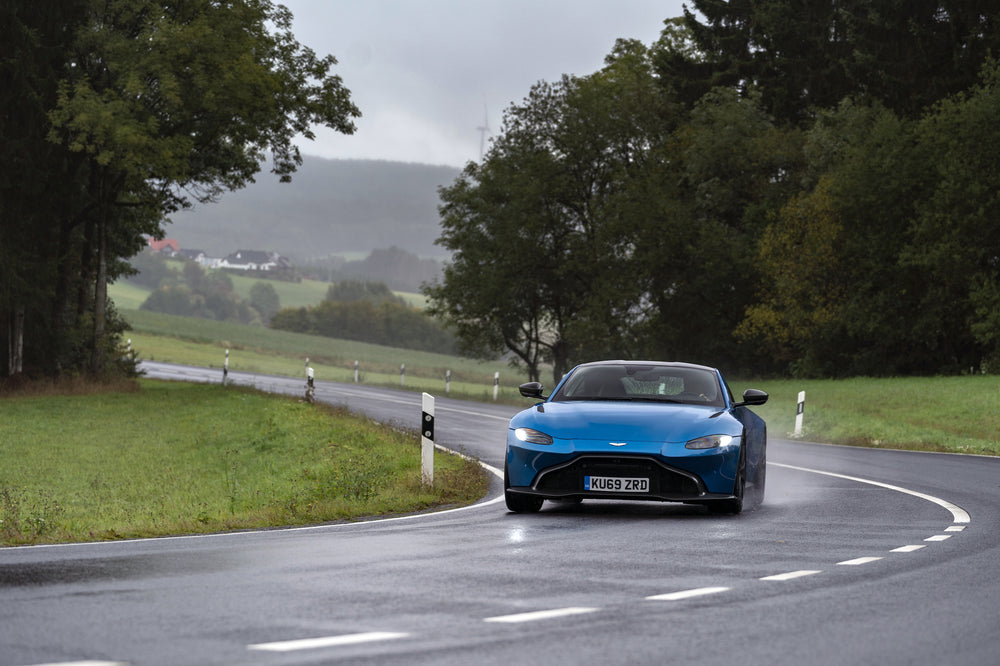 The First Drive Of Aston's New Manual Transmission Vantage Shows That Flaws Can Add To The Fun