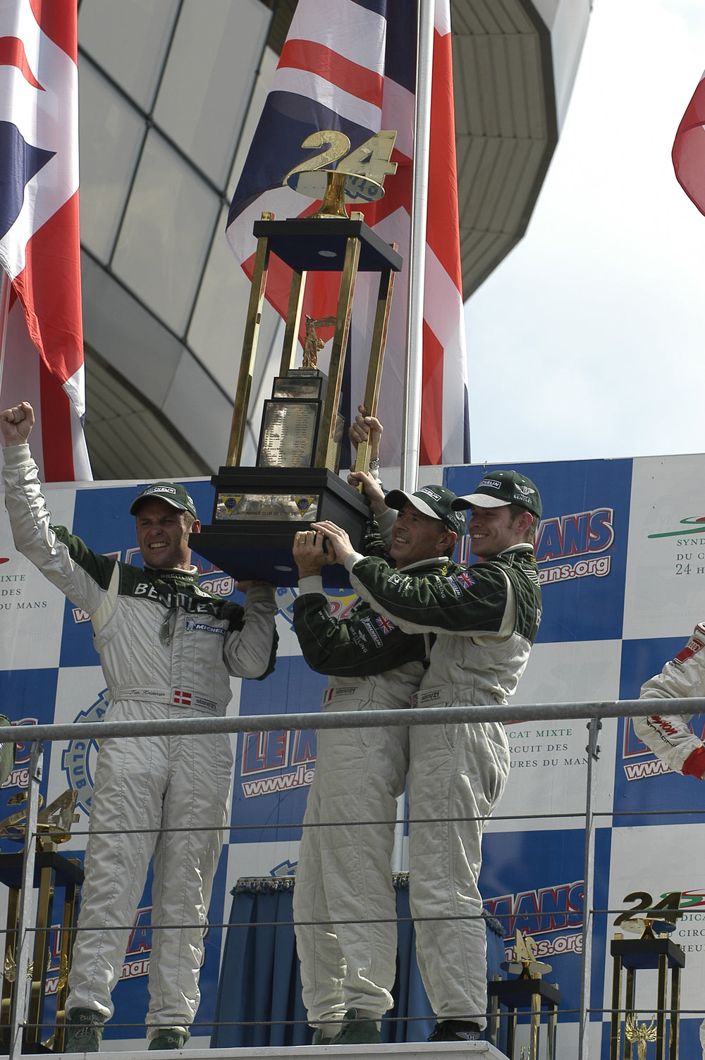 Guy Smith And Tom Kristensen Will Lead 15 Racing Bentleys At Goodwood In The 2003 Le Mans-Winning Speed 8