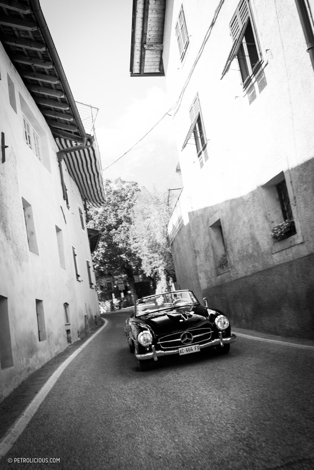 Remembering A Certain Scandalous Mercedes 190SL And Its Owner