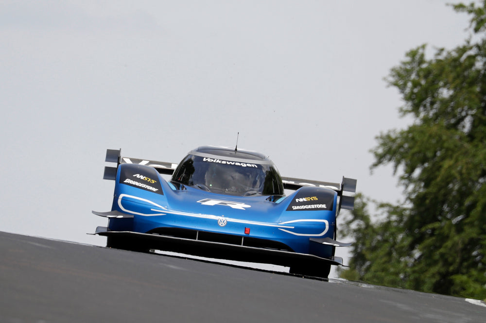 Volkswagen ID.R Sets A Scintillatingly Quick EV Lap Record On The Nürburgring