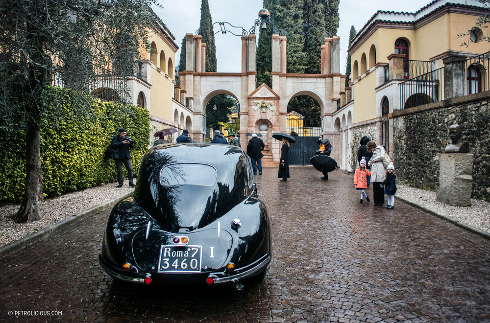 This Gathering At A Lakefront Italian Villa Honors A Tradition That Began In The 1930s