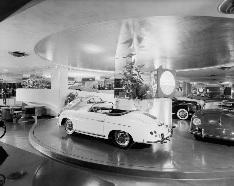 Was Frank Lloyd Wright The Architect For The Automotive Golden Age?