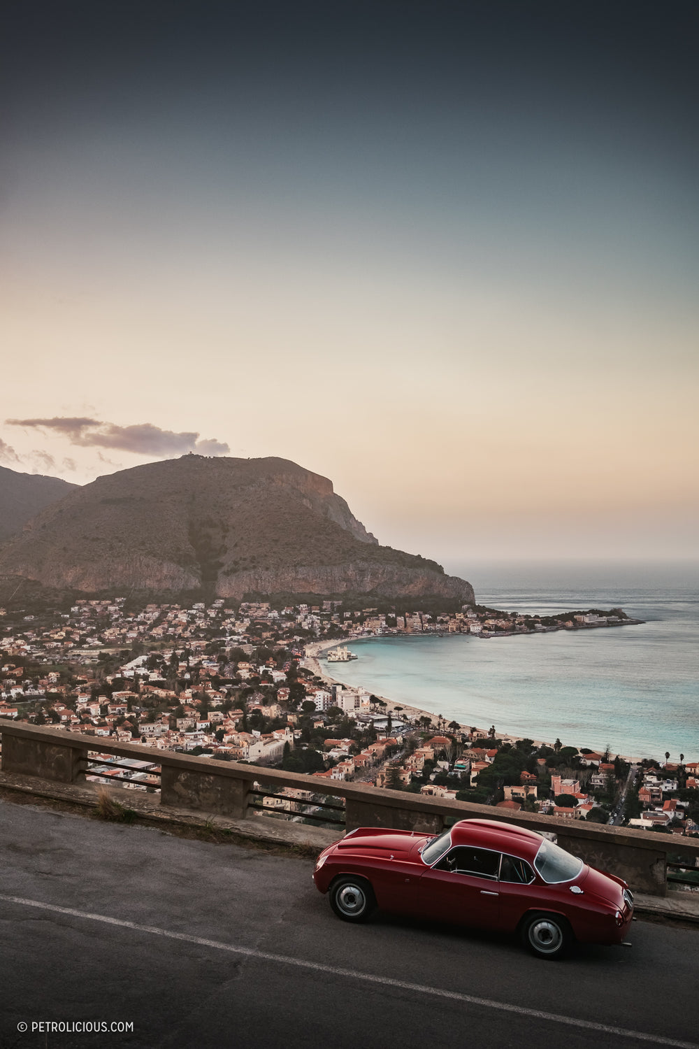 A Painstaking Restoration Saved This Gorgeous 1960 Lancia Flaminia Sport Zagato