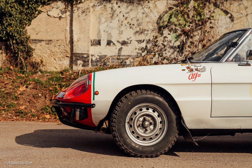 Drop-Top Italian Tank, Or 1975 Alfa Romeo Spider?