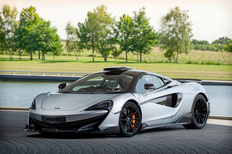 McLaren London Sells Its 1000th Car, Which Happens To Be One Of the Last 600LT Coupes To Be Made