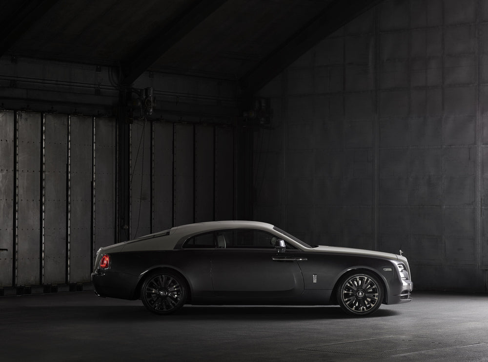 The Rolls-Royce Wraith Eagle VIII Collection Honors Two Pilots Who Made The First Non-Stop Transatlantic Flight