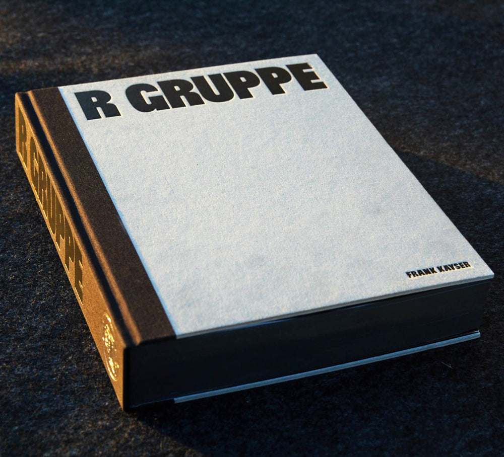 Book Review: R GRUPPE