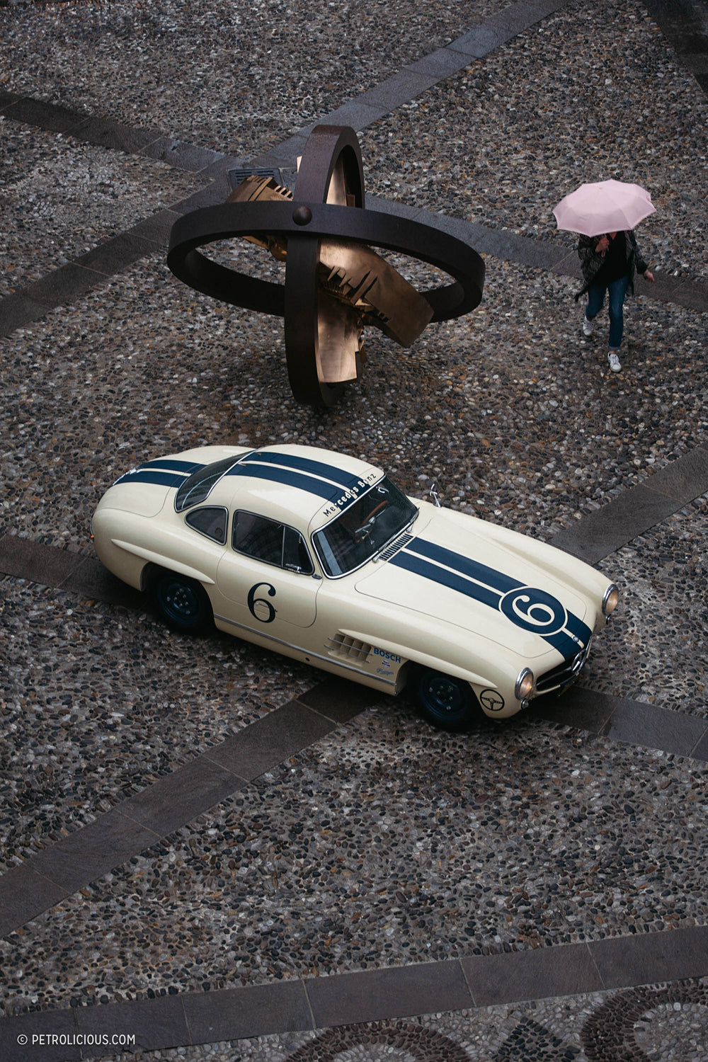 It Raced And Then Almost Rotted Away In Cuba Until A 22-Year-Long Process Brought This Gullwing Back To Life