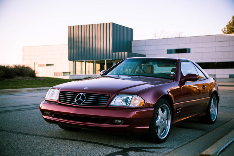 Proving Just How Modern Classics Can Be In A 2002 Mercedes-Benz SL500
