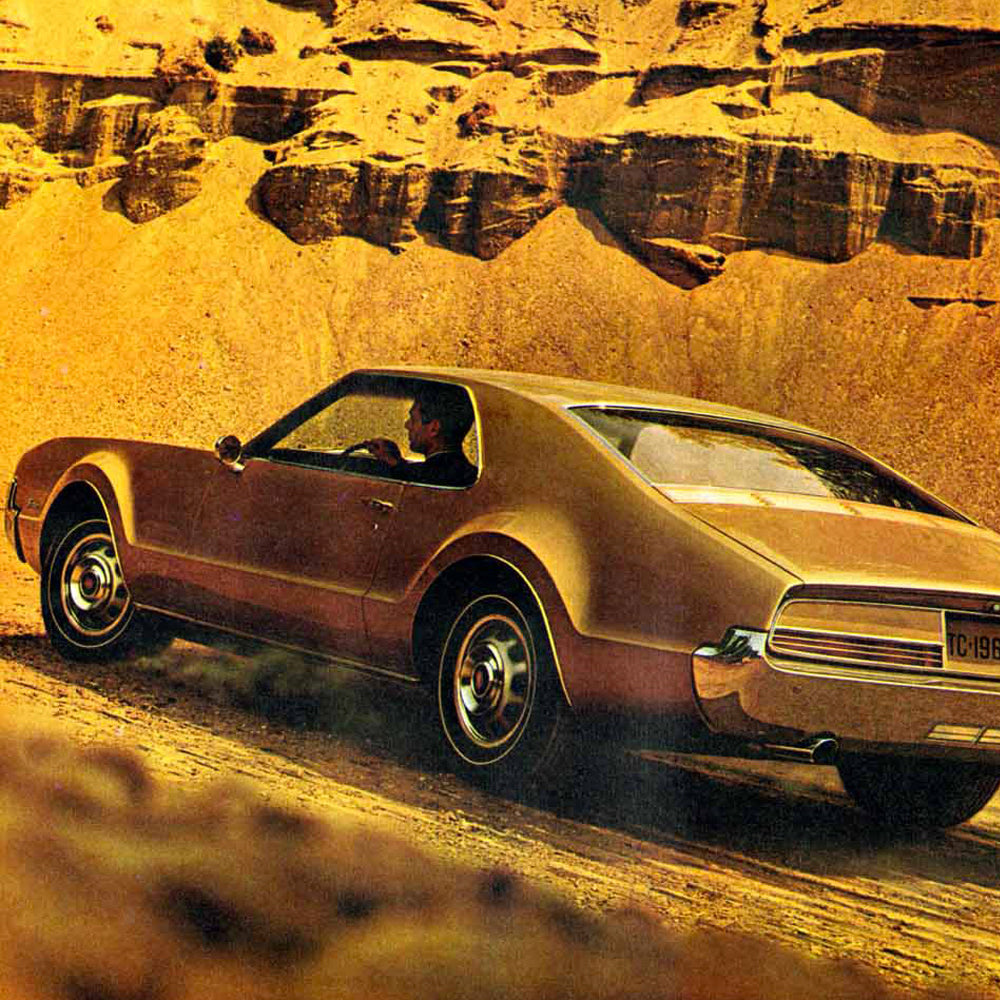 The Oldsmobile Toronado's Design is Striking, Dishonest