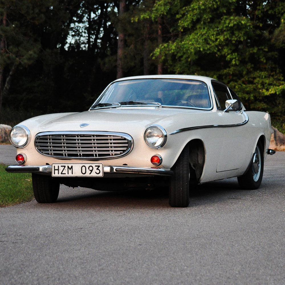 A Vintage Racing Weekend Is The Best Reason To Take A Volvo P1800 Out Of Storage