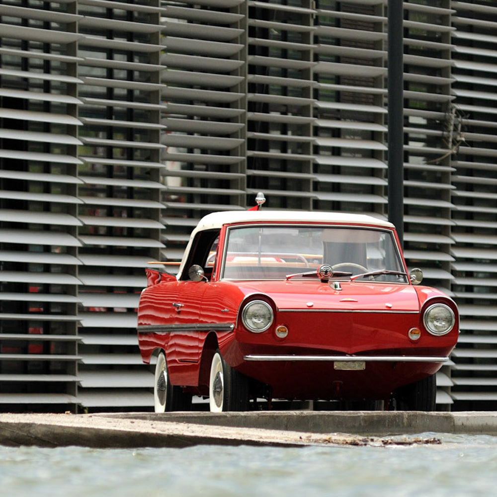 The Amphicar 770 is a Car No One Understands, Everyone Loves