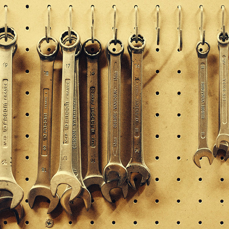 Assembling a Travel Tool Kit for Your Classic Car