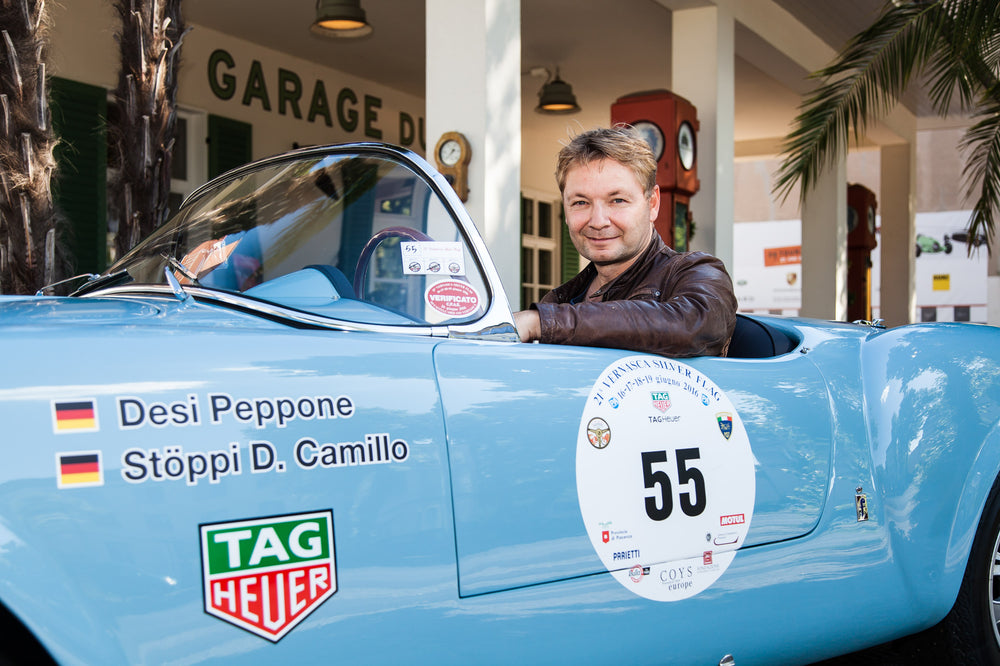 Garage Du Pont Combines Café With Carburetors In Potsdam