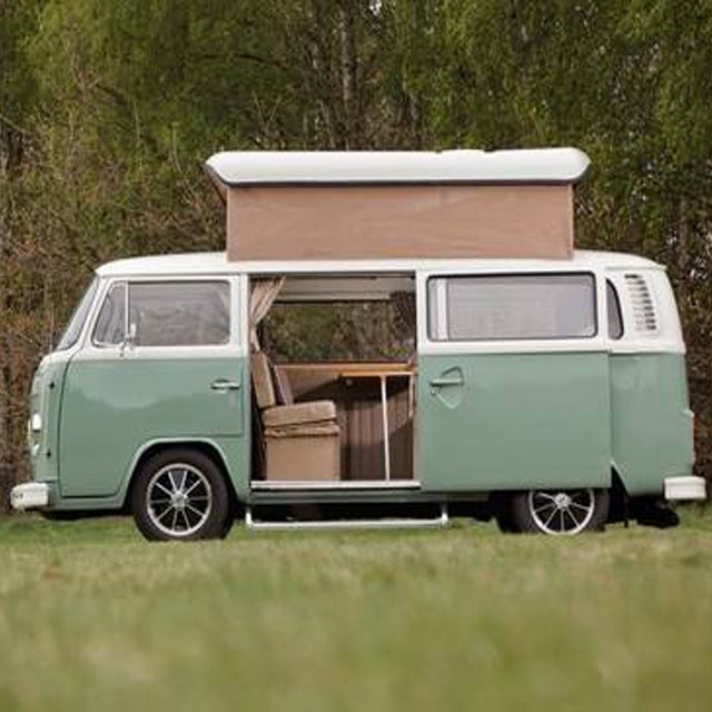 Hit The Countryside In These Cute Vintage Campers