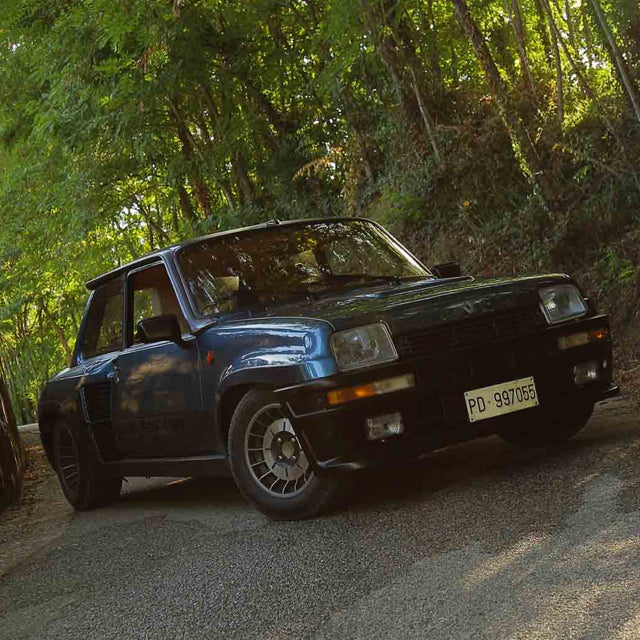 I Tamed A Renault 5 Turbo II: A Smiling, Mid-Engined Box Of French Hate