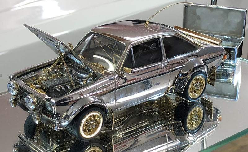 Amazing 1/25 Scale Ford Escort Made From Precious Metals Is Coming To speedarticle Drivers' Meeting