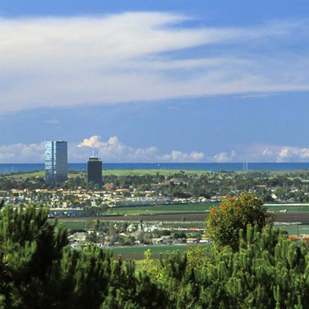 Jay Leno Buys City of Oxnard