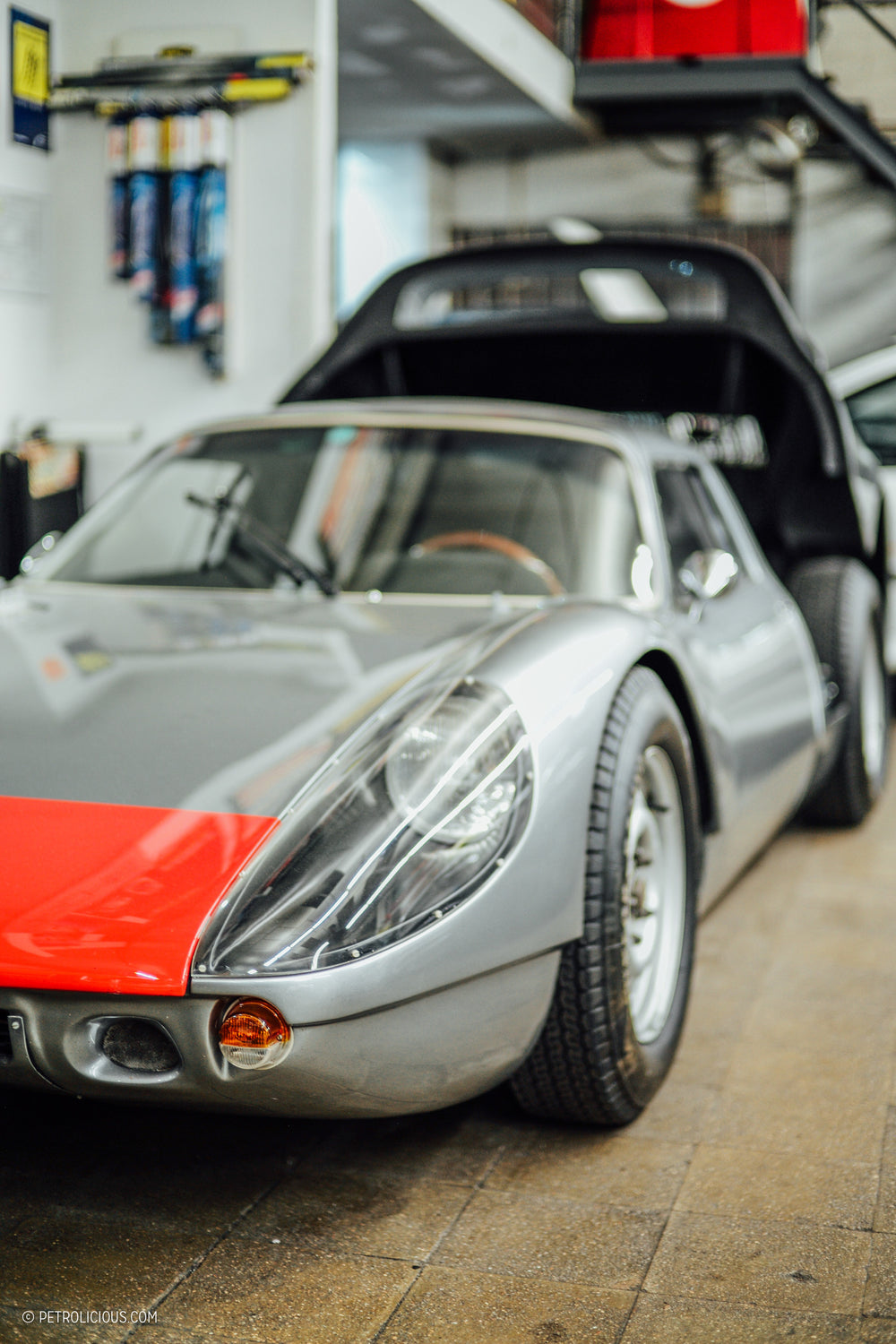 Meet Julià 911: Barcelona's 4th Generation Porsche Experts