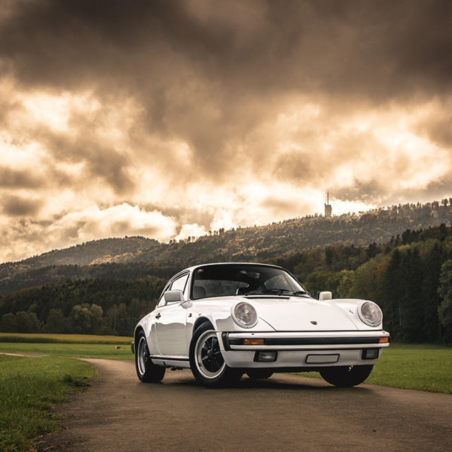 Just Because: 6 Photos Of A Stunning 911 Carrera 3.2