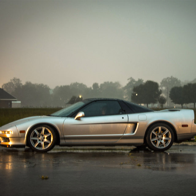 Learning to Drive Stick in an Acura NSX, 1000mi to Go (2 of 4)