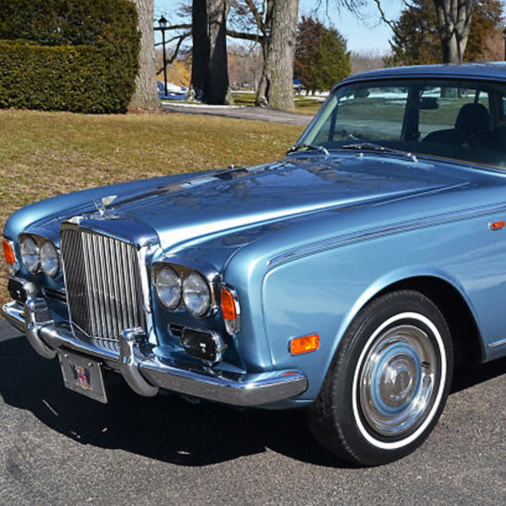 German Technocruiser or British Luxury Liner?