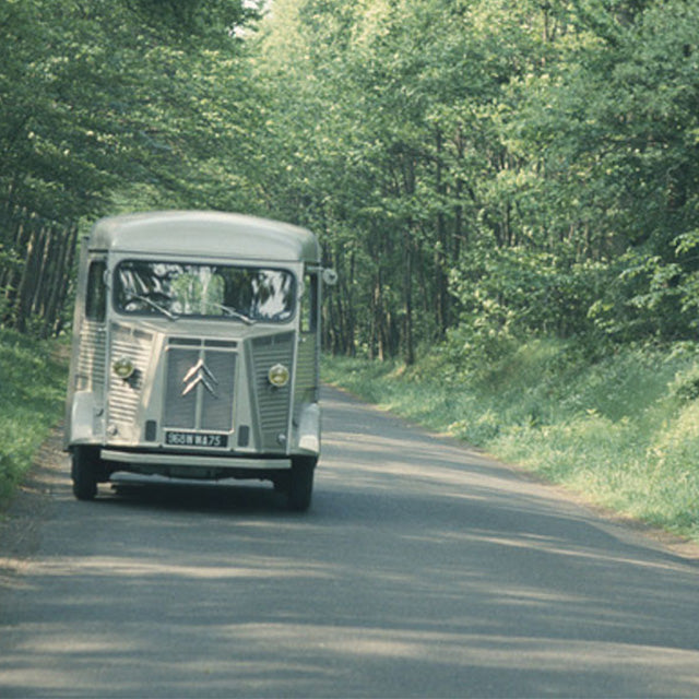 Market Finds: So You Want a Vintage Van?