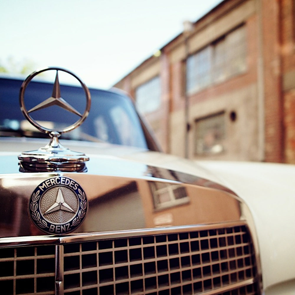 Mercedes-Benz 280SE Reflects Appreciation for German Engineering
