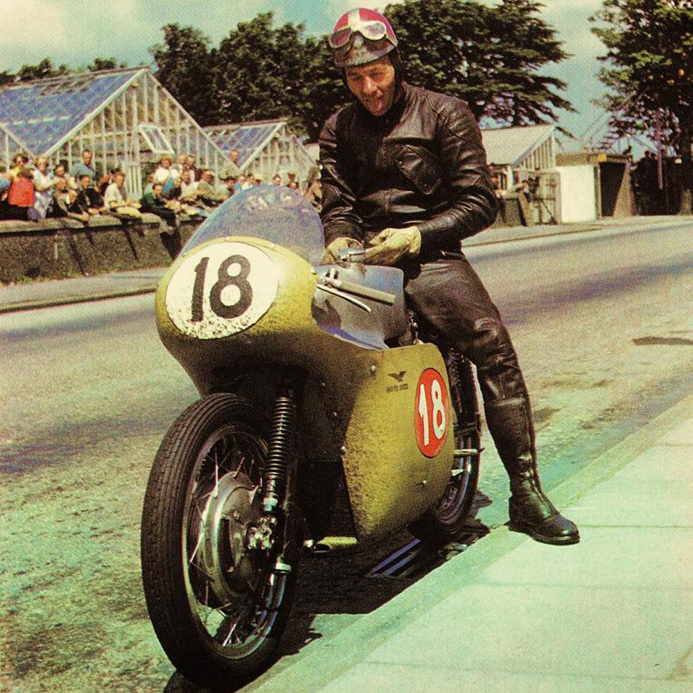 Moto Guzzi’s Otto Cilindri Packed a Big Block Into a Coffee Can