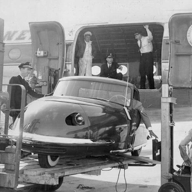 Selling the Future: The Story of the Davis Divan