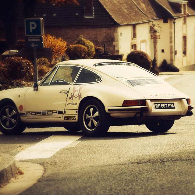 Share Your Best Roadtrip Photo With Us!