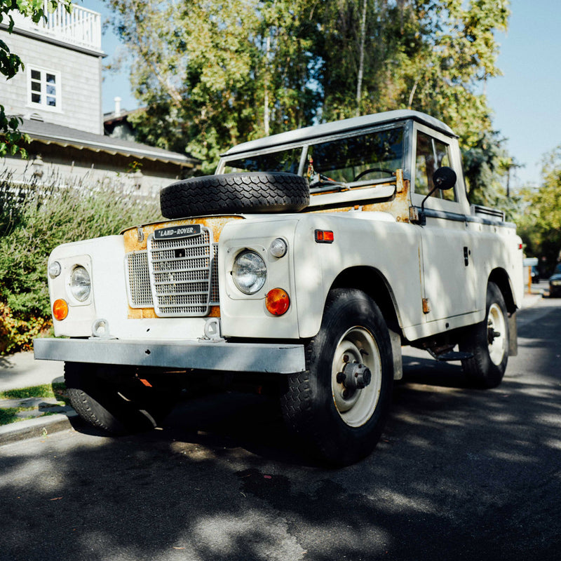 Street Find: This Land Rover Pickup Is Aging Beautifully In Rustic Canyon