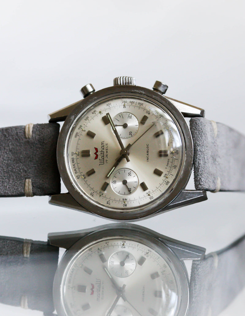 3 Vintage Driving Watches You Can Buy Right Now