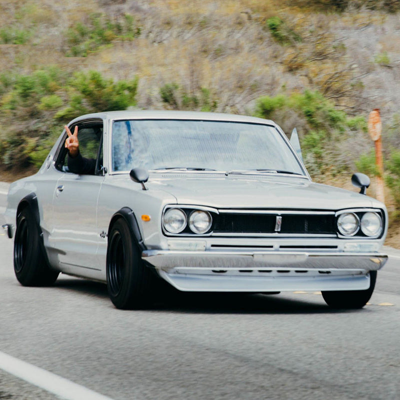 Which Classic Cars Pulled Off Fender Mirrors Best?