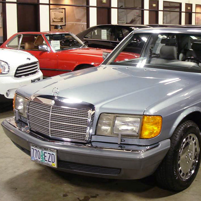 Which Range-Topping, ’80s German Luxury Sedan Would You Choose?