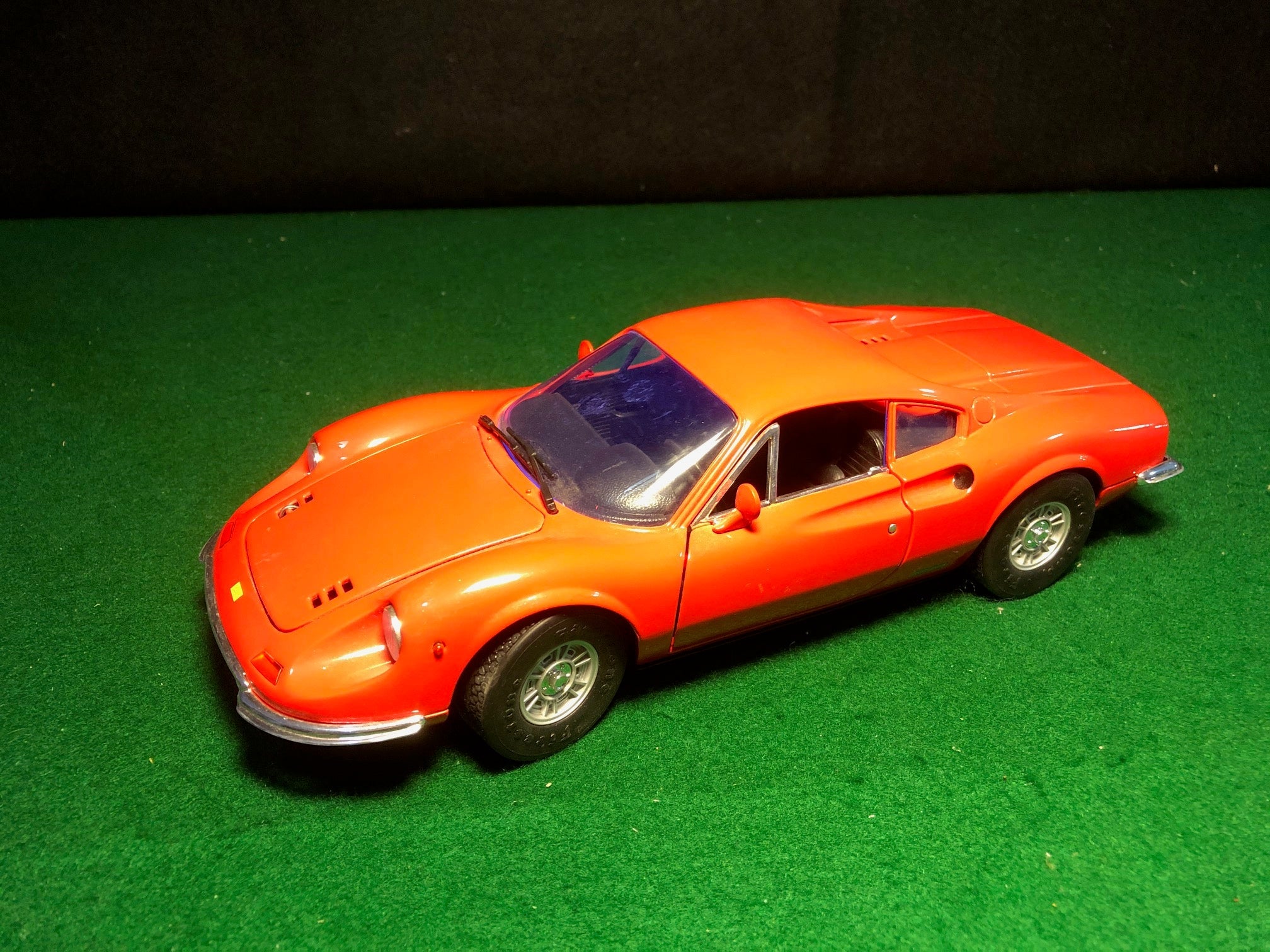 Ferrari Dino 246GT Red/Black by Anson 1:18 (30301)(No box)