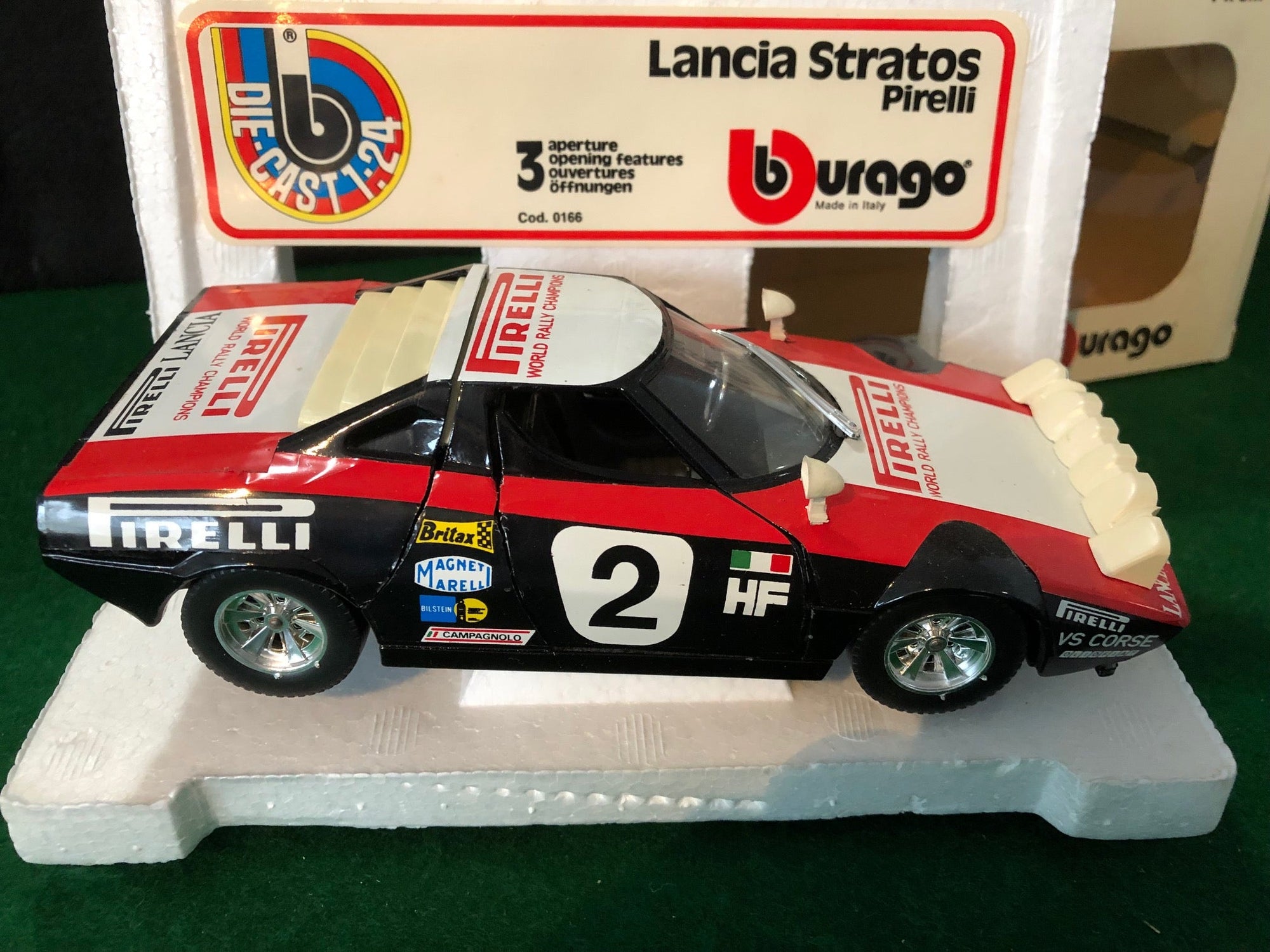 Lancia Stratos Pirelli by BBurago 1:24