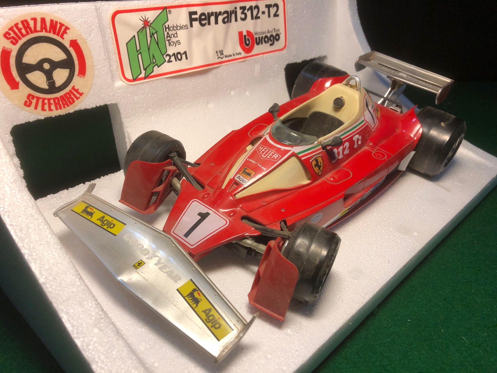 Ferrari F1 312 T2 Niki Lauda N.1 by BBurago 1:14 (2101)