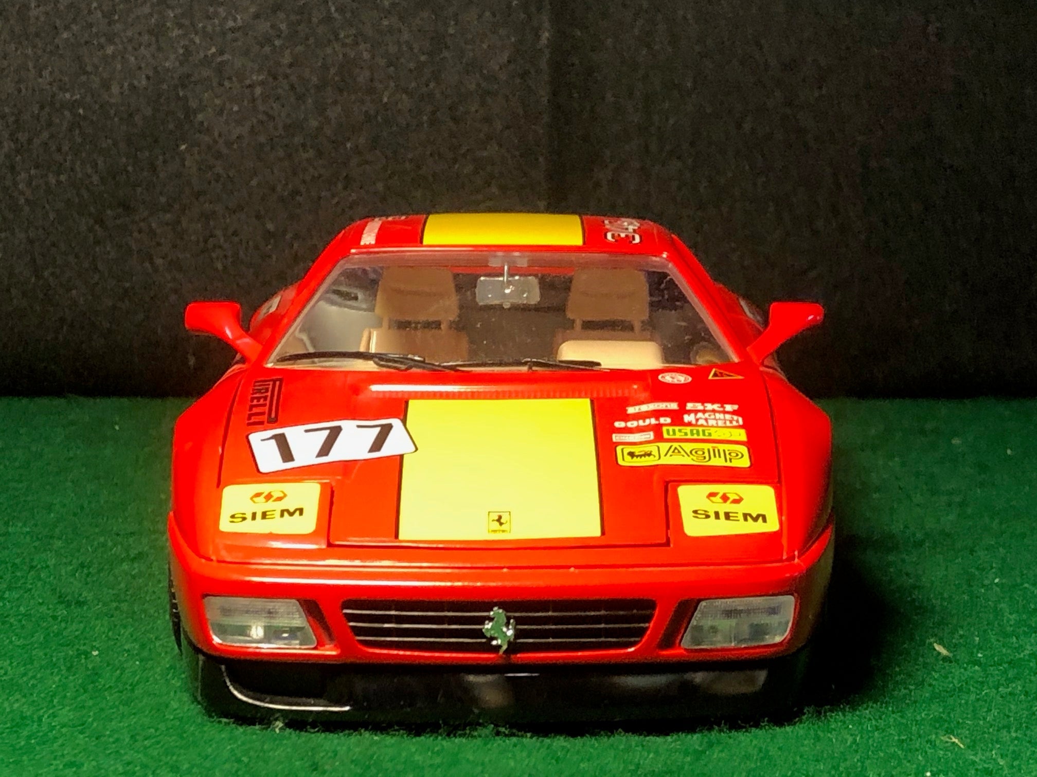 Ferrari 348 tb Evoluzione by BBurago 1:18 (3029)(No box)