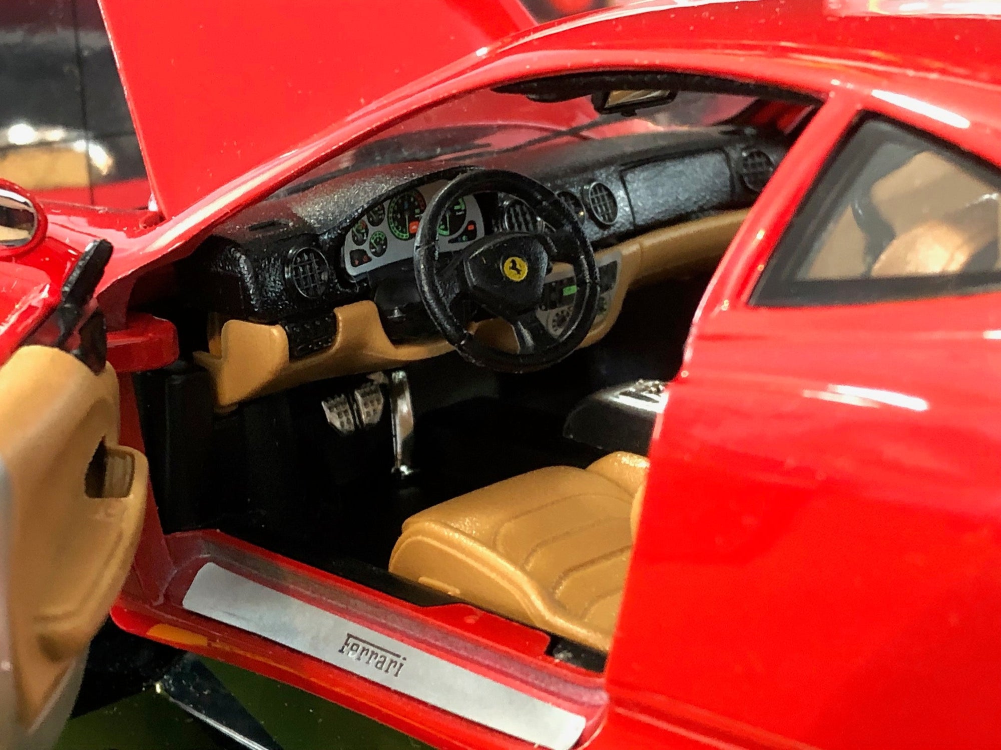 Ferrari 360 Modena Red by BBurago 1:18