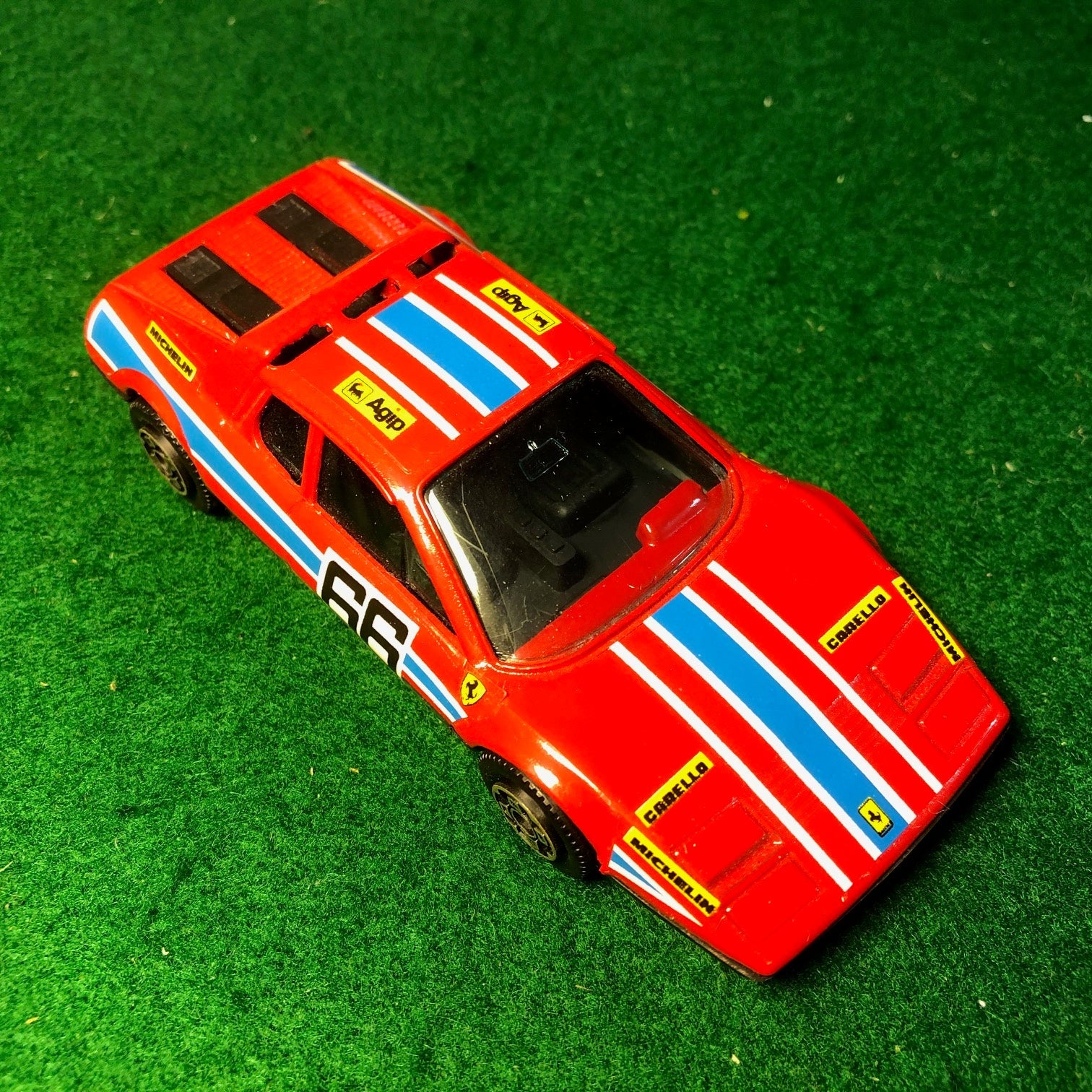 Ferrari 512 BB N 66 Red by BBurago 1:43 (4106)