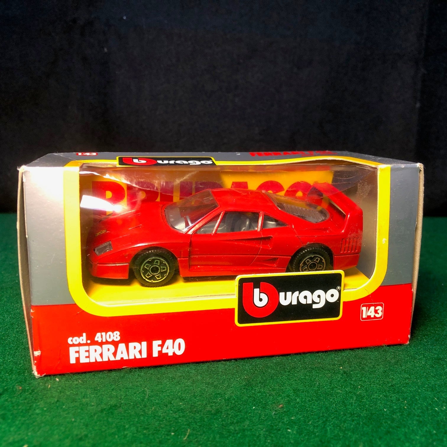 Ferrari F40 Red by BBurago 1:43 (4108)(S Bx)
