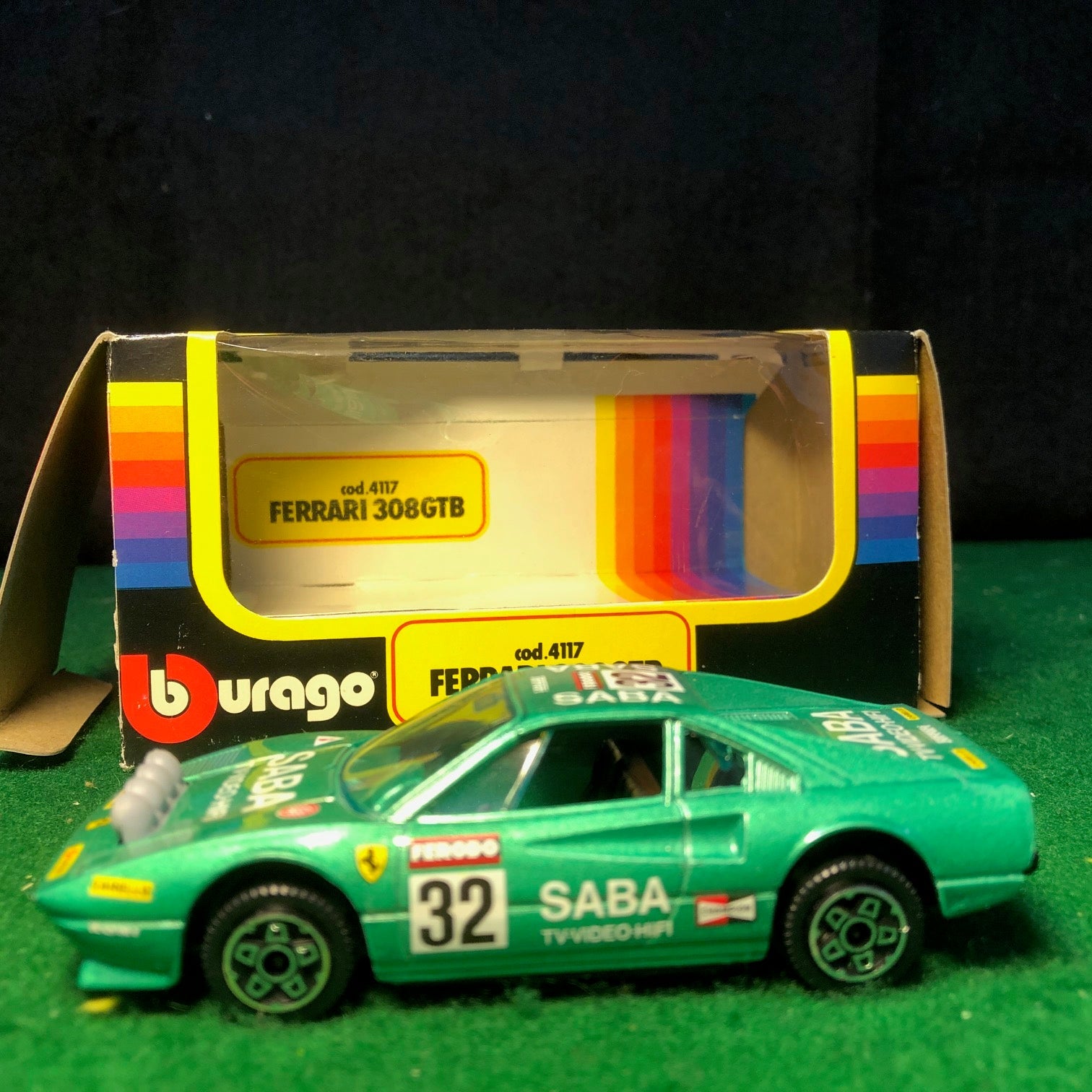 Ferrari 308 GTB Rally N 32 Saba Green by BBurago 1:43 (4117)