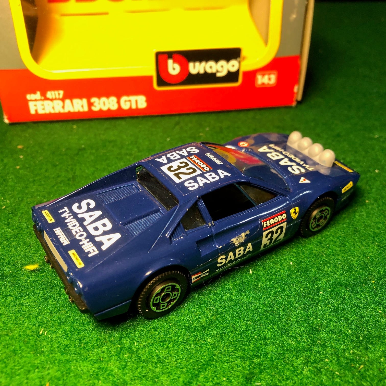 Ferrari 308 GTB Rally N 32 Saba Blue by BBurago 1:43 (4117)